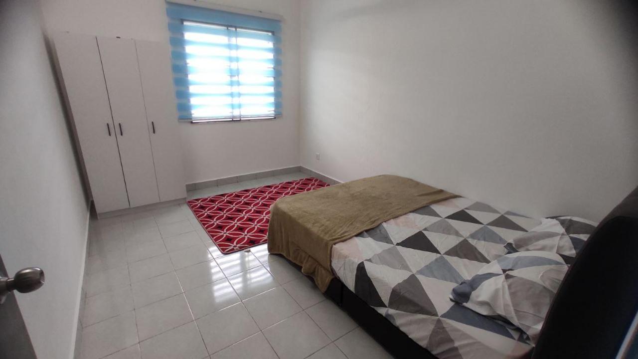 Aisya Homestay Bajet Karak Setia 외부 사진